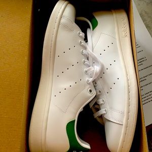 Stan Smith 8 1/2 adidas.